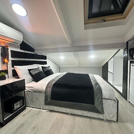 Taksim Larissa Hotel Suites Istanbulská provincie Exteriér fotografie