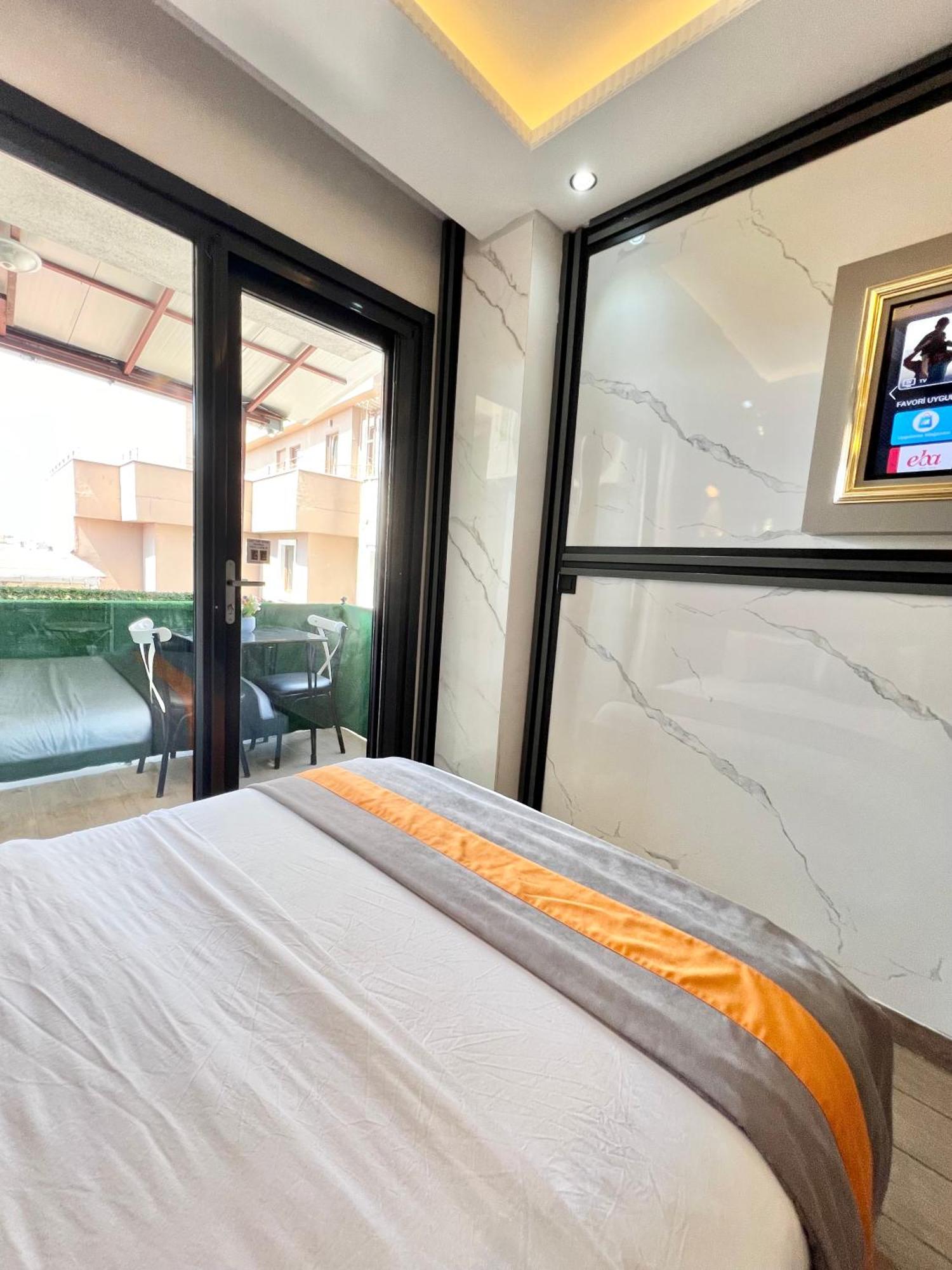 Taksim Larissa Hotel Suites Istanbulská provincie Exteriér fotografie