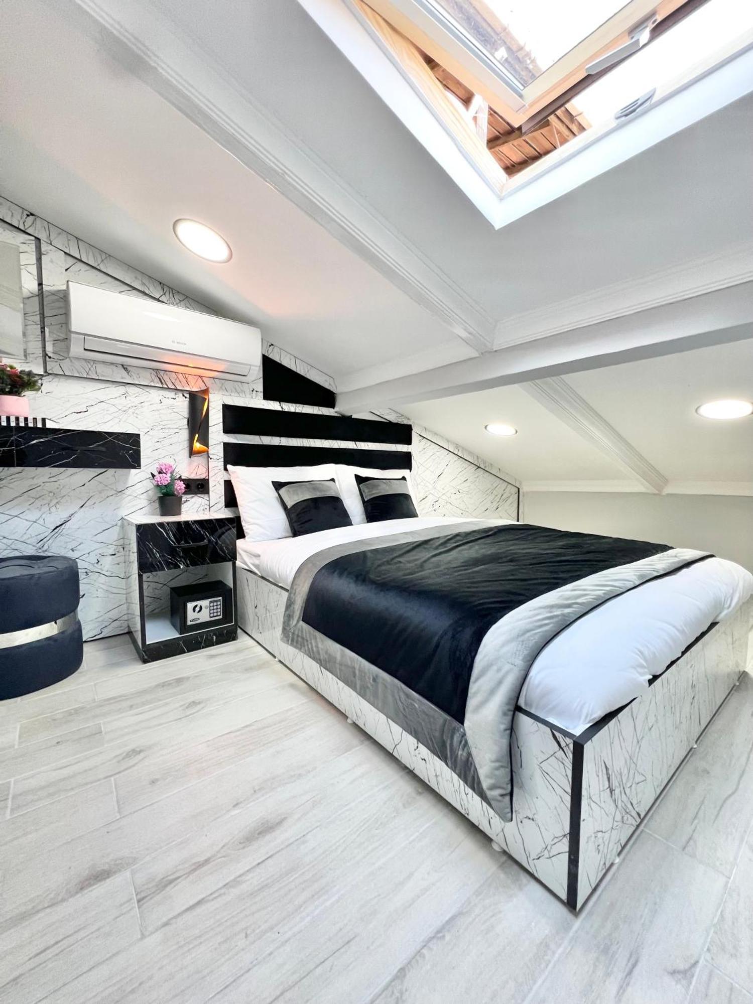 Taksim Larissa Hotel Suites Istanbulská provincie Exteriér fotografie