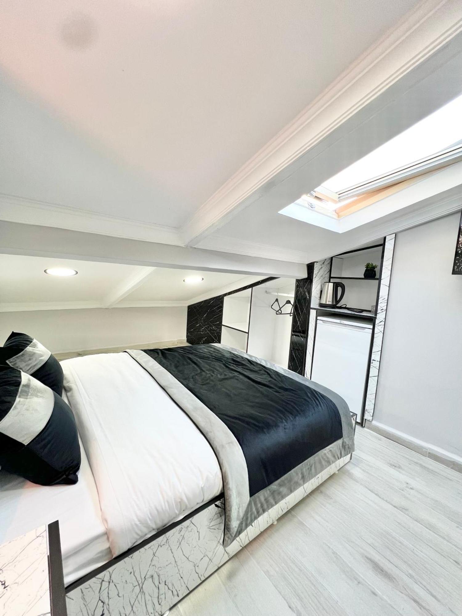 Taksim Larissa Hotel Suites Istanbulská provincie Exteriér fotografie