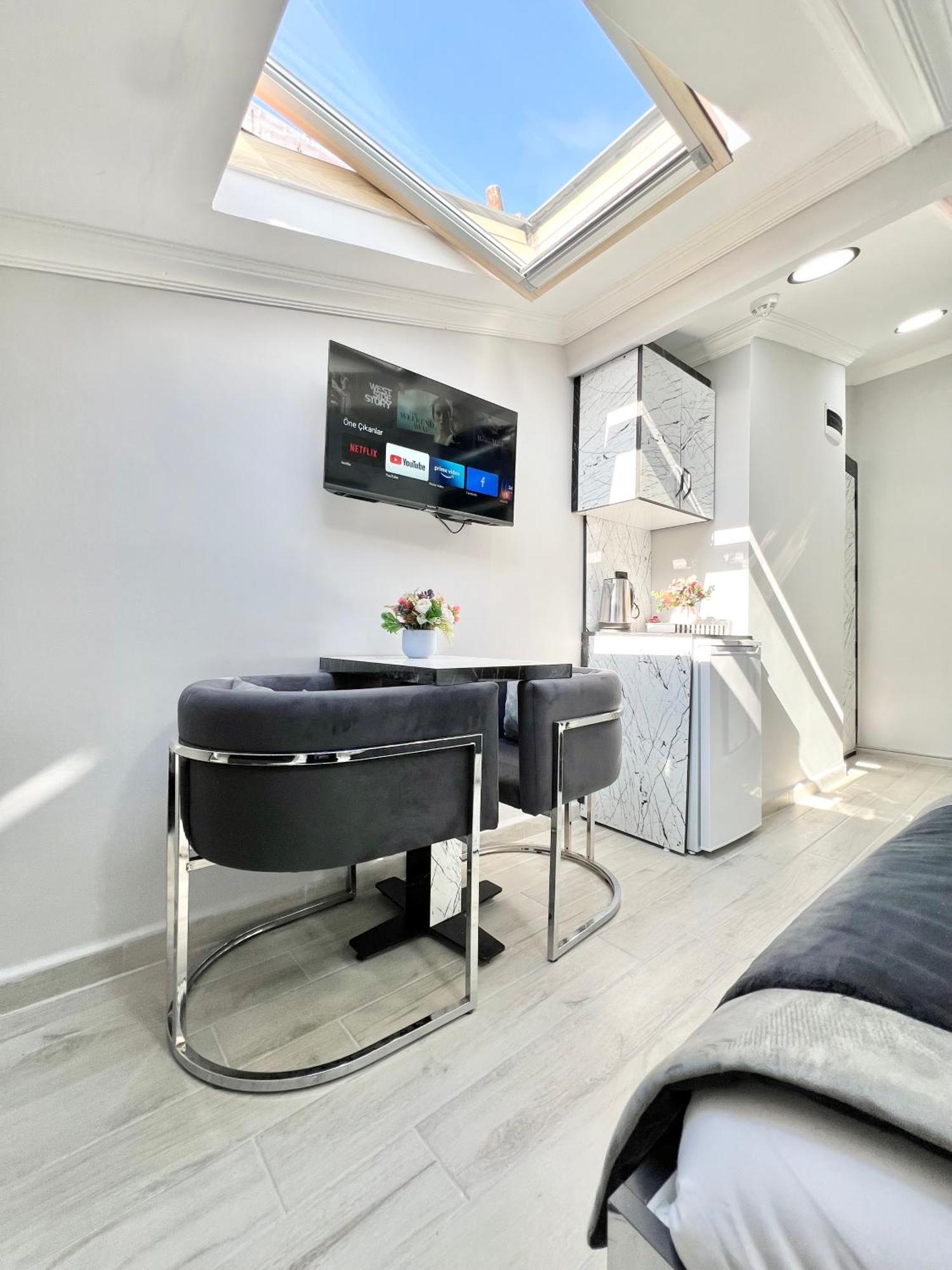 Taksim Larissa Hotel Suites Istanbulská provincie Exteriér fotografie