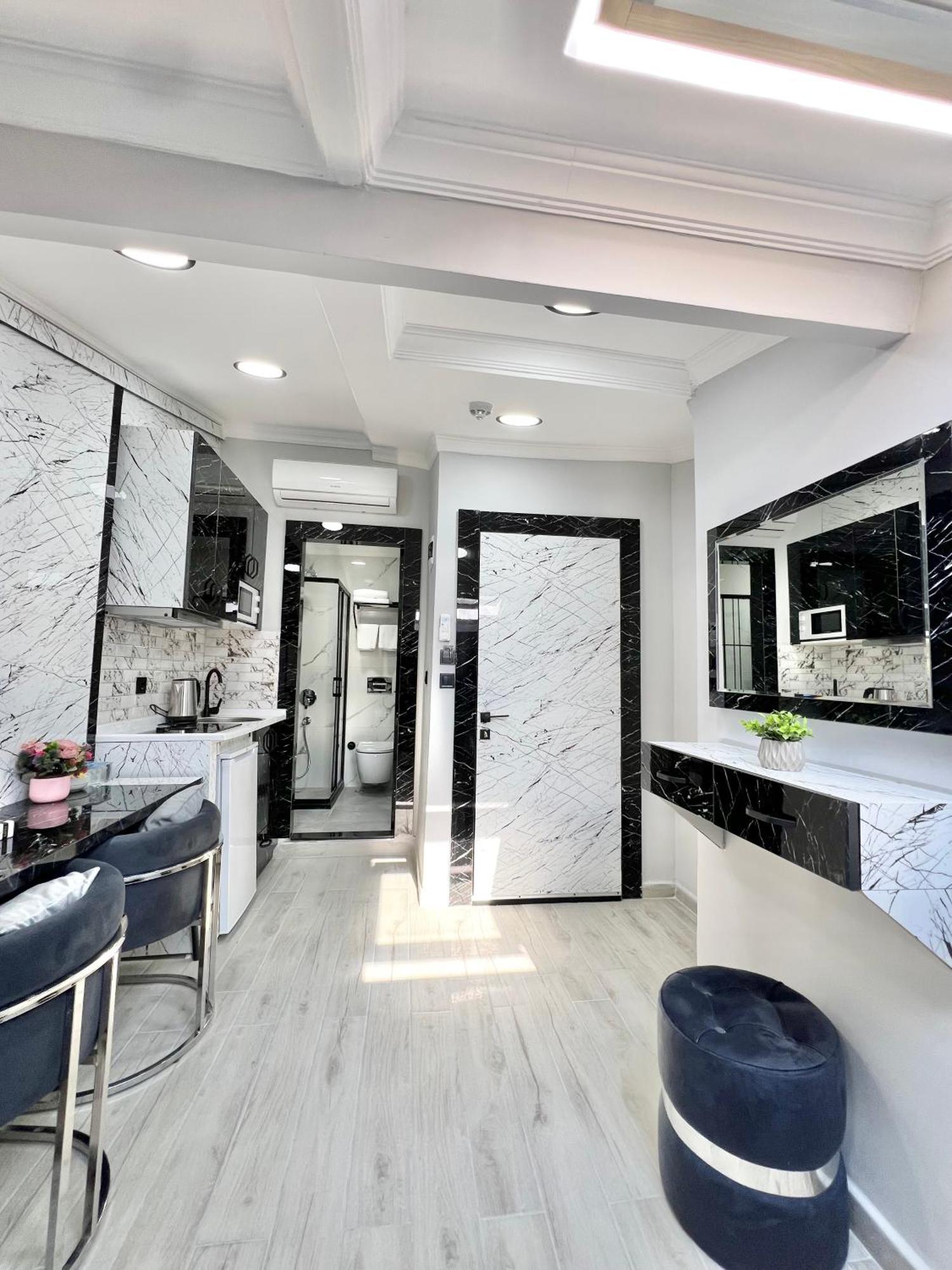 Taksim Larissa Hotel Suites Istanbulská provincie Exteriér fotografie